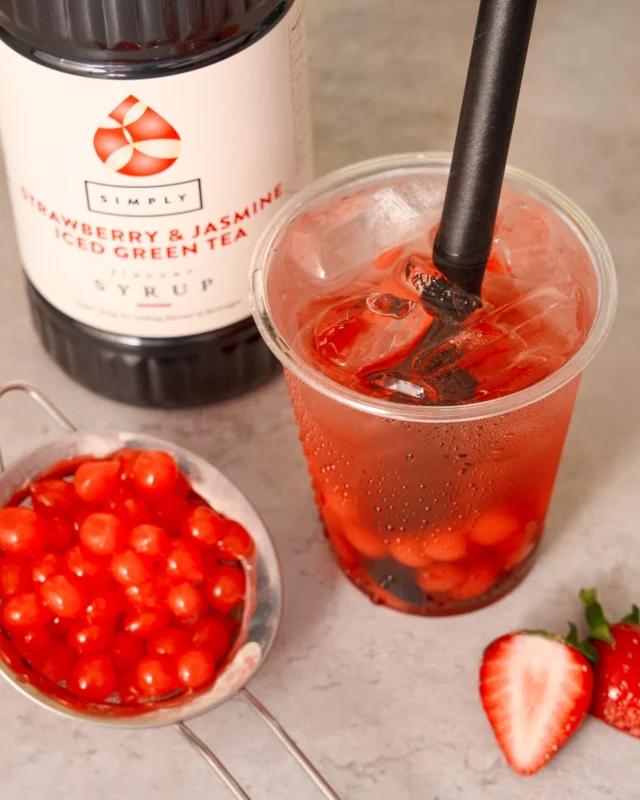 Berrylicious season is here 🍓 

From iced lattes to dessert drizzles, our strawberry range is bursting with flavour and colour. Sweet, summery, and seriously irresistible. ✨ Think: 
✔️ Strawberry frappes 
✔️ Topped waffles 
✔️ Fruity iced teas 
✔️ Layered desserts 

It’s your complete berrylicious solution – add imagination (and ice 👀). 

👉 Tap the link in the bio to explore the range. 

#berrylicious #strawberryseason #summermenuideas #simplysyrups #fruitydrinks #dessertlovers #cafetrends